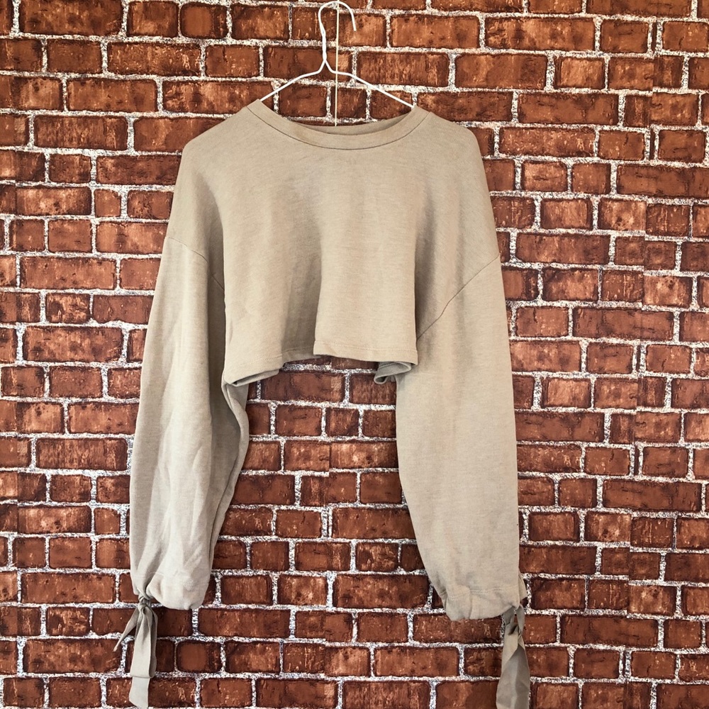 💢SOLD💢Pail Pink Zara Crop Top